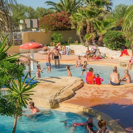 Camping Sunissim Le Petit Mousse By Locatour Camping Vias