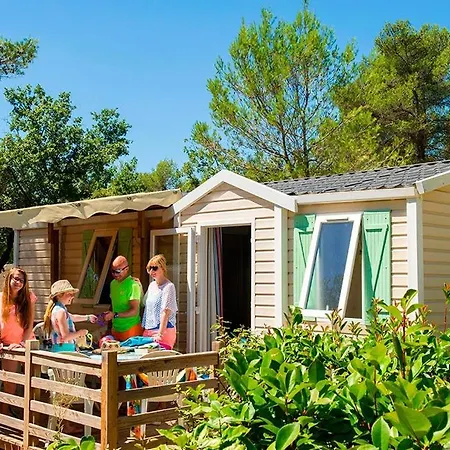 Camping Sunissim Le Petit Mousse By Locatour Camping Vias